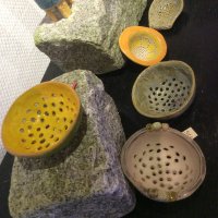 Gloria Jensen
Berry bowls, stentøj 
8-13 cm ø